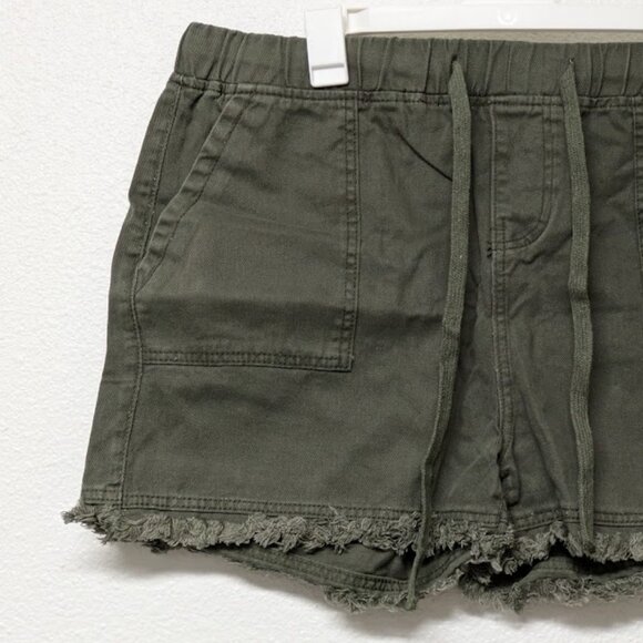 Basico Gray Drawstring-Waist Pocket Denim Shorts with Frayed Hem Edge - XXL - Picture 2 of 8